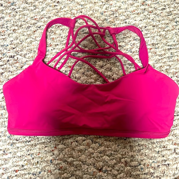 Lululemon 🍋 Free to be- wild* light support - Picture 2 of 7